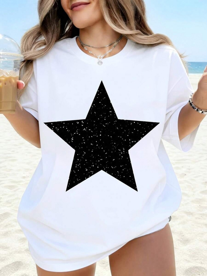 Summer Clothing Trends 2026 - New Fashion Apparel, White Graphic T‑Shirt